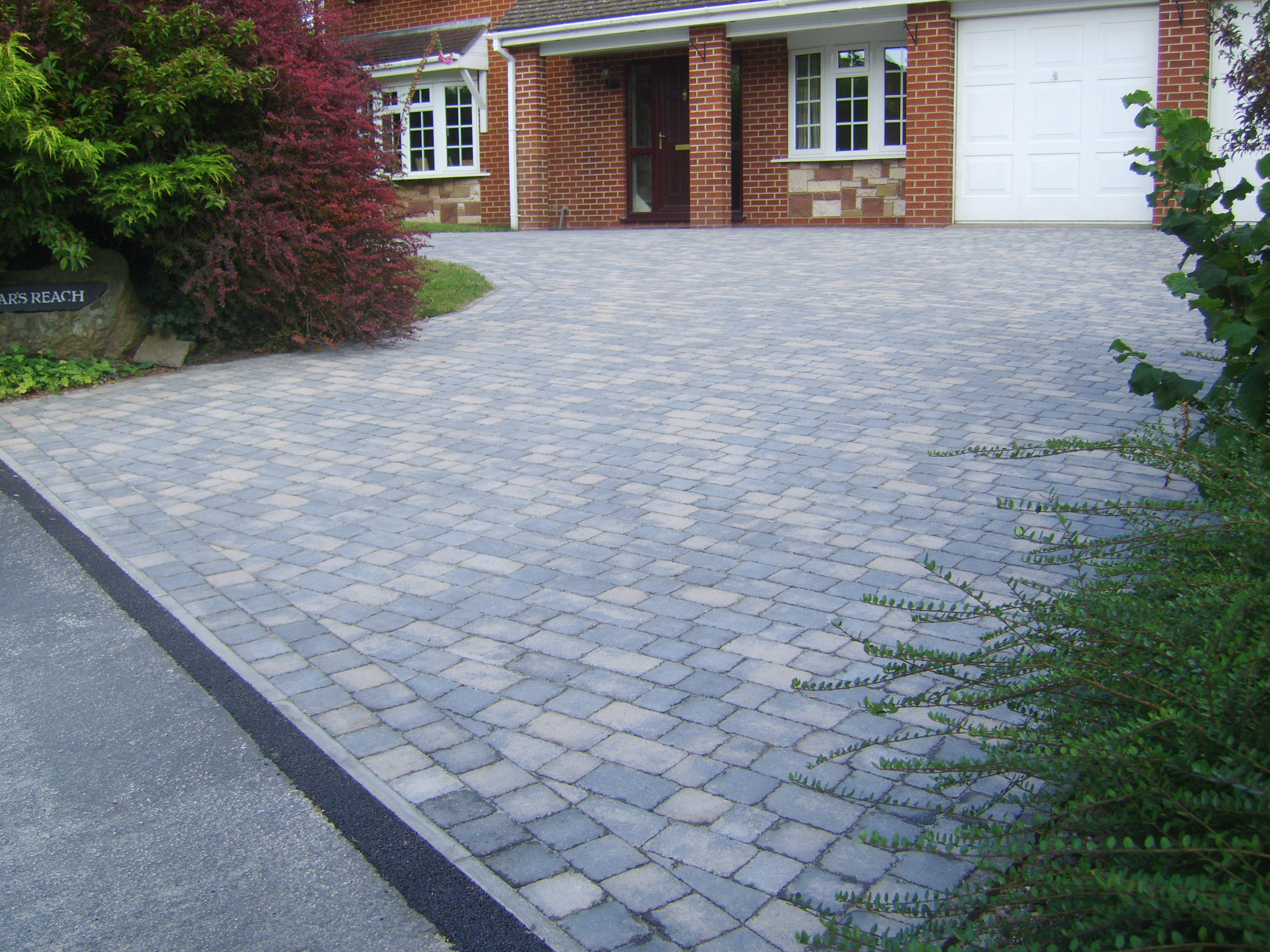 New Blocked Paved Patio Mayfield, Staffordshire - Alan ...