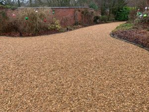 Permeable Gravel Driveway